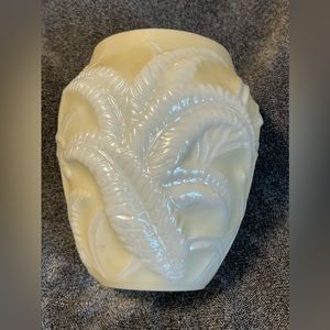 Vintage Phoenix Sculptured Artware White Ferns on Cream Glass Vase